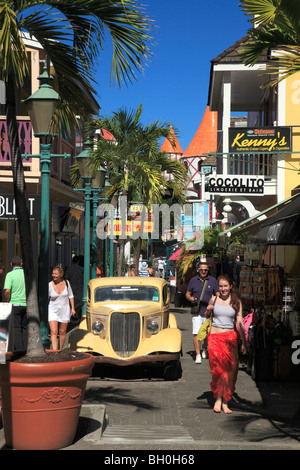 La rue du marché et commerces à Philipsburg à St Martin . Antilles néerlandaises Banque D'Images