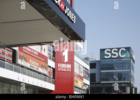 Berlin Steglitz Zehlendorf Schlossstrasse Schloßstrasse SSC Forum Steglitz Centre Schloßstrassen Banque D'Images