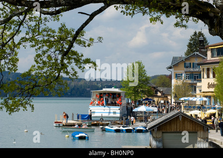 Le lac Tegernsee, Upper Bavaria, Bavaria, Germany Banque D'Images