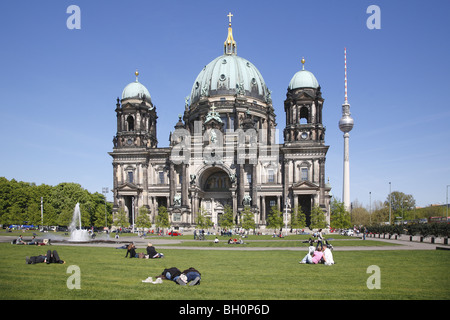 Berlin Mitte Berliner Dom Dome Lustgarten Banque D'Images