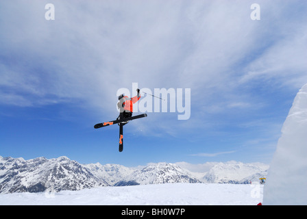 Skieur freeride, ski area Sölden, Ötztal, Tyrol, Autriche Banque D'Images