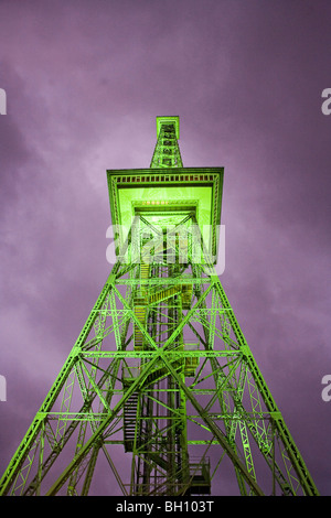 La Tour Radio de Berlin illuminée le soir, Berlin, Germany, Europe Banque D'Images