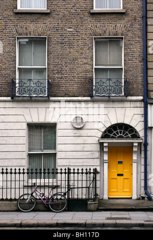 Avant de la maison géorgienne où Oscar Wilde est né à Dublin, Irlande. Banque D'Images