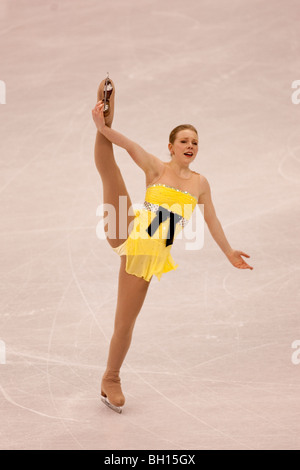 Rachael Flatt (USA) qui se font concurrence sur les femmes à la court aux Championnats du monde de patinage artistique 2009 Banque D'Images