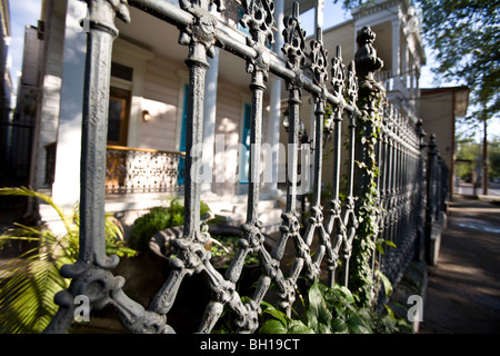 Détails en fer forgé à la Fairchild Inn Bed and Breakfast à La Nouvelle-Orléans, Louisiane Banque D'Images