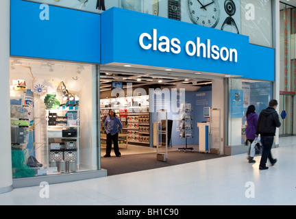 Clas Ohlson marchandises électriques Store - Intu Shopping Centre - Watford - Hertfordshire Banque D'Images