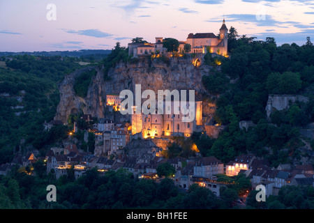 Vue de Rocamadour dans la lumière du soir, le Chemin de Saint-Jacques, les routes de Compostelle, Chemins de Saint-Jacques, Via Podiensis, Dept. Banque D'Images