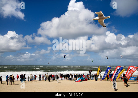 Trophée Kite-Surf, Westerland, Mer du Nord, l'île de Sylt, au nord de l'archipel Frison, Schleswig-Holstein, Allemagne Banque D'Images