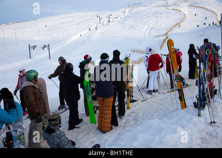 Le Glenshee ski dans les Grampians, près de Braemar, dans le Parc National de Cairngorms, Aberdeenshire, Scotland, UK Banque D'Images