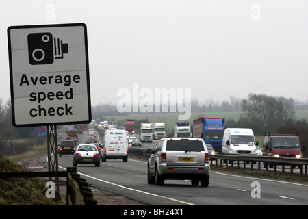 Les caméras de VITESSE MOYENNE SUR L'A14 dans le Cambridgeshire Banque D'Images