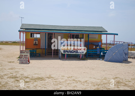 Baby Beach snack à Baby Plage, un site de plongée préférée pour les touristes et les habitants sur l'île des Caraïbes d'Aruba Banque D'Images