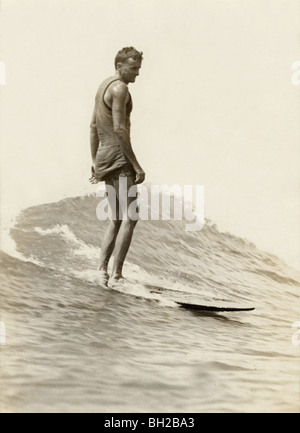 Surf Surfer Dude ancienne Banque D'Images
