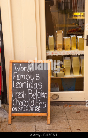 Magasin de vente de la boutique chocolats belges Leonidas en Framlingham , Suffolk , Angleterre , Angleterre , Royaume-Uni Banque D'Images