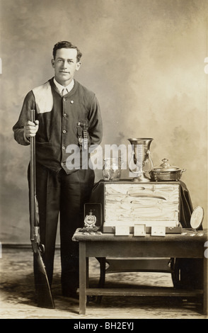Champion du tir de compétition Trophées Affichage Banque D'Images