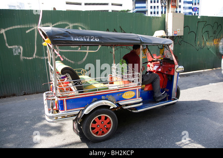 Véhicule Tuk Tuk à Bangkok Banque D'Images