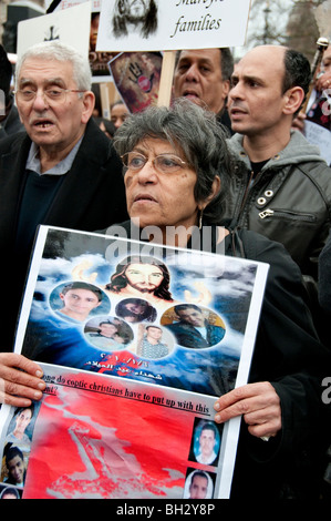 Les coptes égyptiens protester contre l'augmentation de la persécution islamique et d'attaques contre la minorité chrétienne. 23 Janvier 2010 Banque D'Images