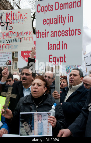 Les coptes égyptiens protester contre l'augmentation de la persécution islamique et d'attaques contre la minorité chrétienne. 23 Janvier 2010 Banque D'Images