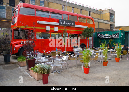 Rootmaster restaurant végétarien Cour Puma est de Shoreditch London England UK Europe Banque D'Images