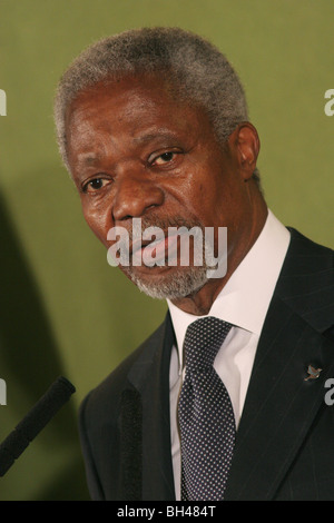 KOFI ANNAN, LE JAPON NATIONAL PRESS CLUB, TOKYO, JAPON. Jeudi, 18 mai 2006. Banque D'Images