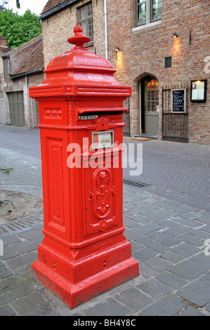 Boîte aux lettres, Bruges, Belgique Banque D'Images