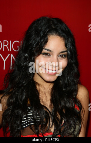 VANESSA HUDGENS FREDERICKS OF HOLLYWOOD 2008 DÉFILÉ PRINTEMPS HOLLYWOOD LOS ANGELES USA 25 Octobre 2007 Banque D'Images