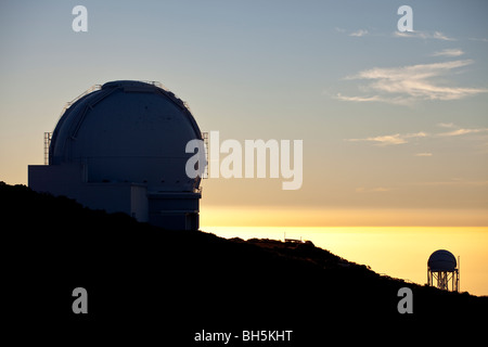 4m le télescope William Herschel sur La Palma à l'observatoire del Roque de los Muchachos à sunet Banque D'Images