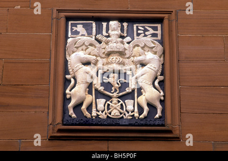 Dumfries, en Écosse, les armoiries de la ville, Mi clocher manteaux écossais appareil héraldique héraldique périphériques licornes unicorn UK rampant Banque D'Images