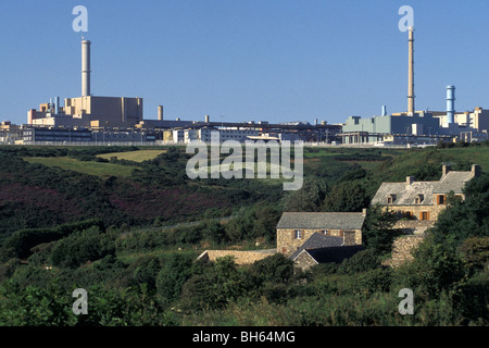 L'USINE DE RETRAITEMENT DE DÉCHETS NUCLÉAIRES DE LA HAGUE, MANCHE (50) Banque D'Images