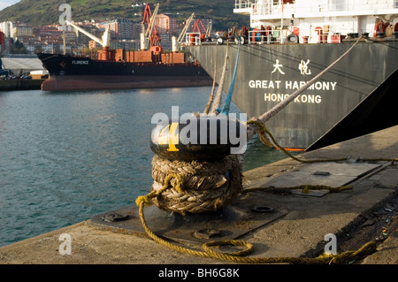 Hong Kong un navire 'Grande Harmonie' attaché à Bilbao (Espagne) prêts à être chargés avec de l'acier. Banque D'Images