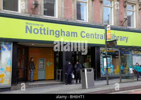 Façade de la bibliothèque centrale sur angel row nottingham uk Banque D'Images