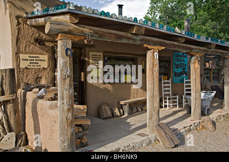 Vue extérieure de la Casa Grande Poste de traite et d'exploitation minière Turquoise Cerrillos Museum de Los Cerrillos, Nouveau Mexique Banque D'Images