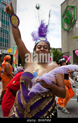 Annuel de la Carifiesta à Montréal défilé du carnaval au centre-ville de Montréal. Banque D'Images