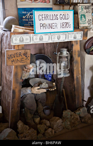 L'affichage à l'extraction minière Turquoise Cerrillos Museum de Los Cerrillos, Nouveau Mexique Banque D'Images