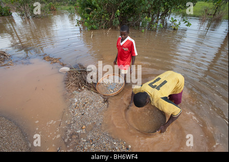 L'exploitation des mines de diamants dans le district de Kono Sierra Leone Banque D'Images