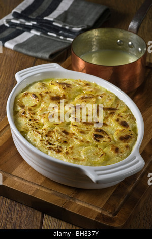 Gratin dauphinois gratin de pommes de terre dauphinoise Banque D'Images