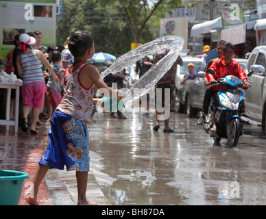 Festival de Songkran en Thaïlande (Fête de l'eau) Banque D'Images