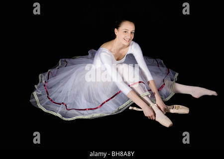 Un danseur de ballet mise sur sa pointe chaussure Banque D'Images