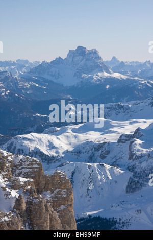 Pelmo sur la montagne de groupe du Sella, dolomites, Veneto, Italie Banque D'Images