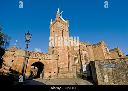 Église paroissiale Saint Michel à côté de Palais de Linlithgow West Lothian en Écosse Banque D'Images