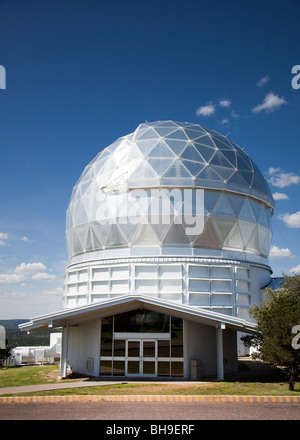 Télescope Hobby-Eberly dome et George T. Abell gallery Observatoire McDonald Fort Davis Texas USA Banque D'Images