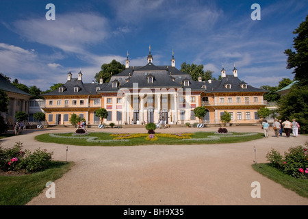 Dresde Schloss Pillnitz Bergpalais et jardins Banque D'Images