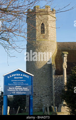 Tour de l'église paroissiale de Mautby, Norfolk, St Pierre et St Paul, l'hiver Banque D'Images