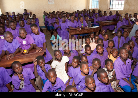 Les enfants de l'école à Kadama, est de l'Ouganda. Banque D'Images