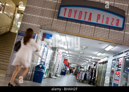 Des scènes de rue de la ville de Toyota, à domicile, les fabricants de voiture Toyota au Japon. Banque D'Images