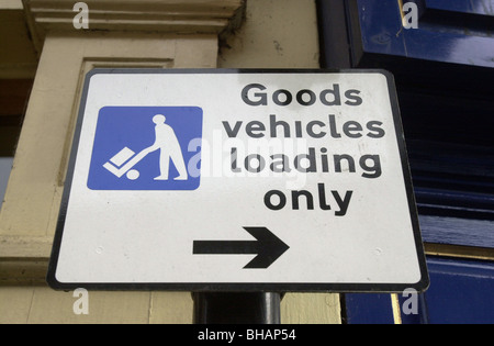 Restriction Parking sign UK Banque D'Images