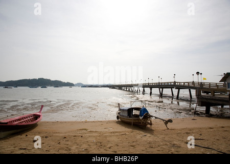 Baie à Ao Po Pier - Phuket - Thaïlande Banque D'Images