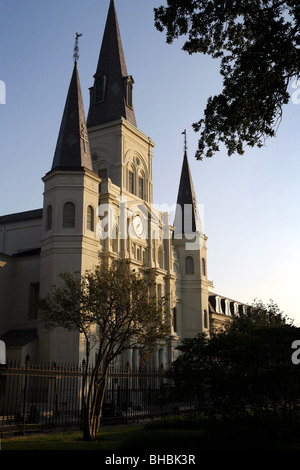 Cathédrale St Louis, Jackson Square, Quartier français, la Nouvelle Orléans, Louisiane, USA Banque D'Images