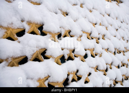 Des scènes de neige du National Mall. Mémorial de la Seconde Guerre mondiale. Banque D'Images