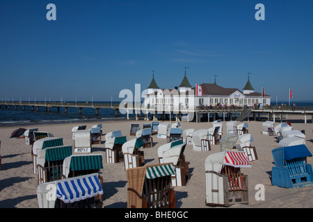 La jetée d'Ahlbeck sur l'Île Baltique Usedom, Mecklembourg-Poméranie-Occidentale, Allemagne. Banque D'Images