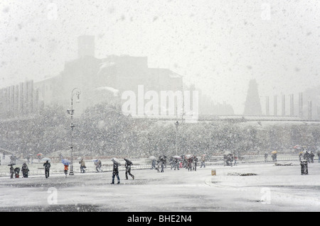 Temple de Vénus et Rome sous la neige lourde, Rome Italie Banque D'Images